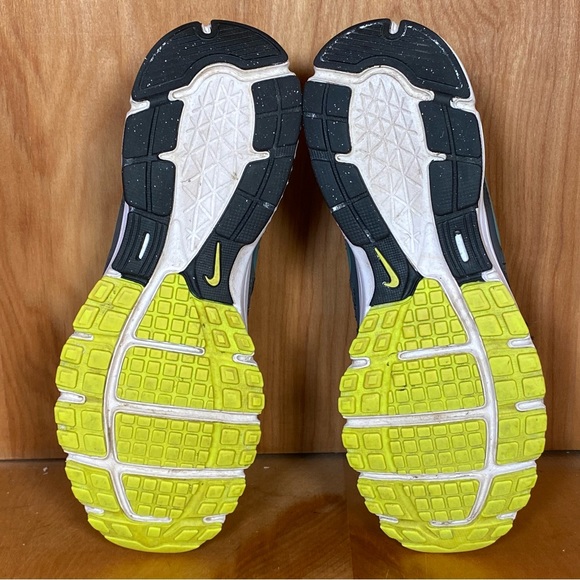 Womens 7 Nike Revolution 2 Athletic Shoes Grey Blue SEF1204 - Picture 7 of 8